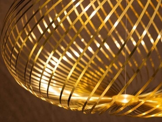 Spring taklampe fra Tom Dixon