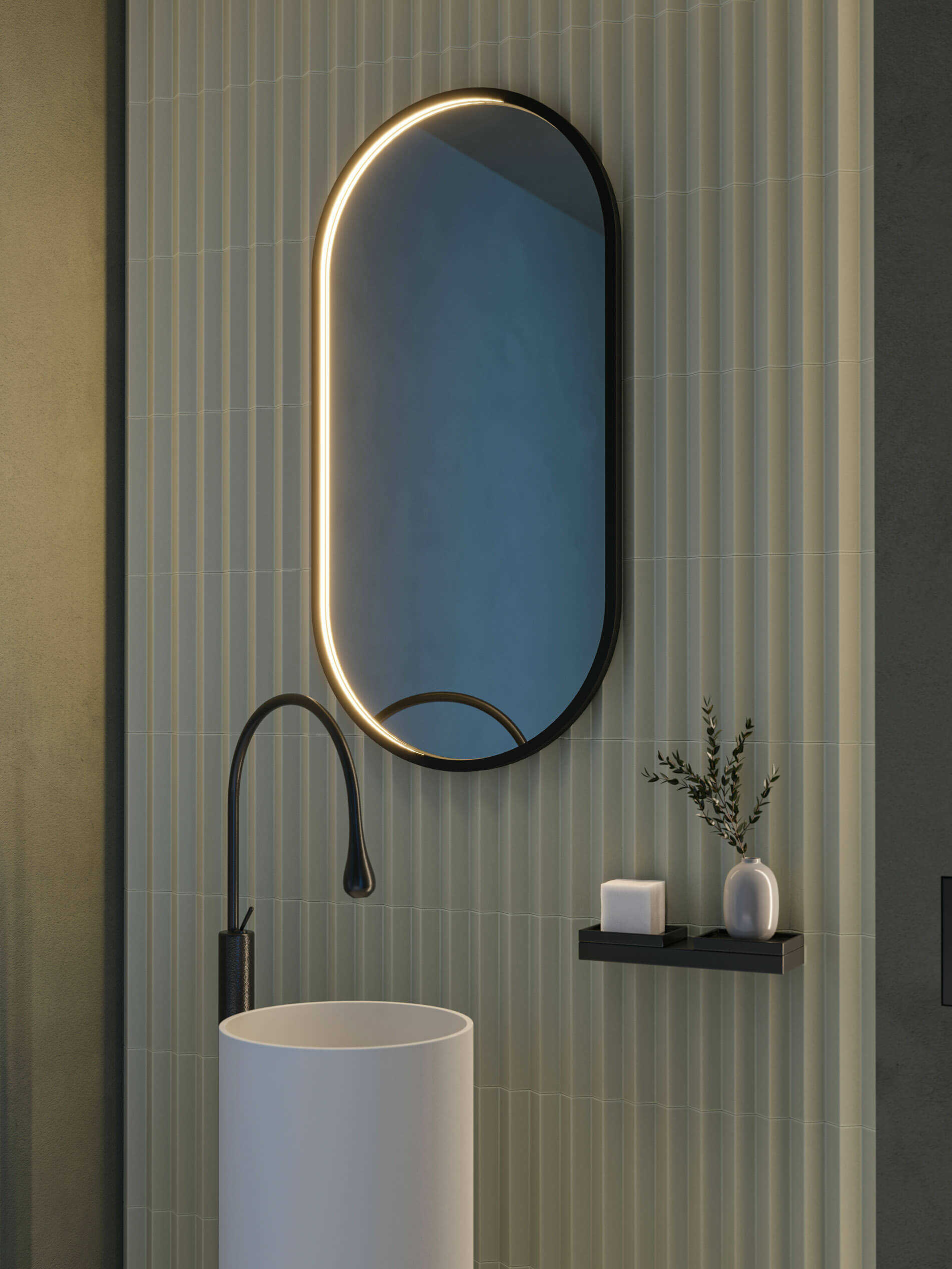 Oval Futon Mirror fra Intra Lighting på badet